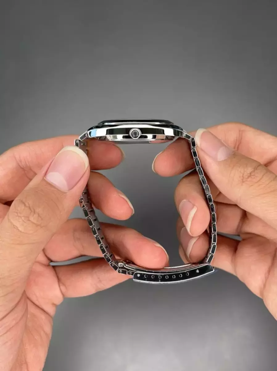 ساعت مچی امگا سیمستر نوستالژی بند سیلور صفحه مشکی Omega Seamaster