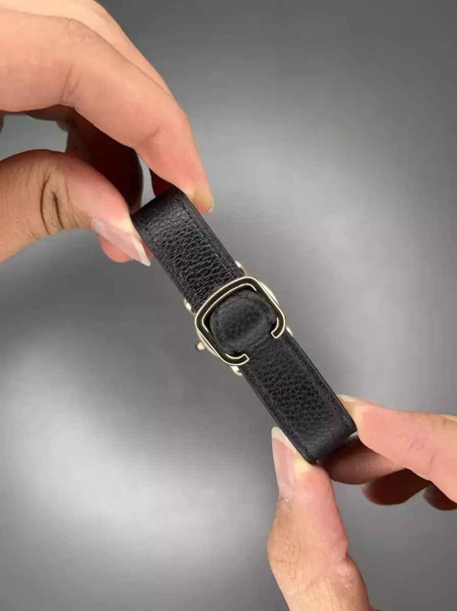 ساعت مچی کارتیه صفحه سفید بند چرمی مشکی Cartier