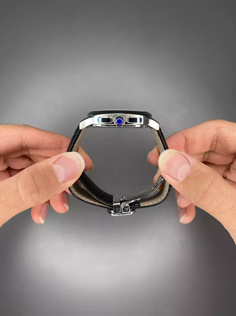 ساعت مچی کارتیه کورنوگراف بند چرمی صفحه مشکی Cartier