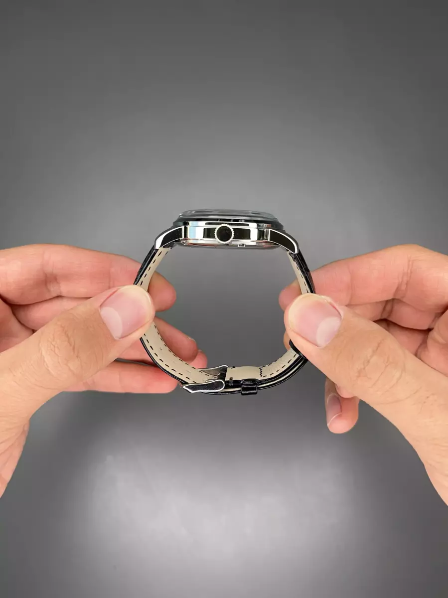 ساعت مچی اورینت اوپن هارت بند چرمی صفحه مشکی Orient