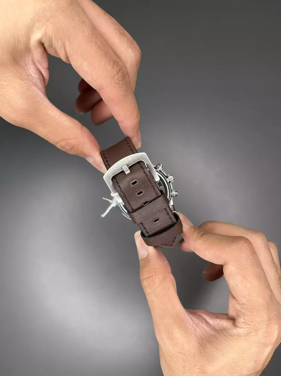 ساعت مچی سیتیزن کورنوگراف بند چرمی قهوه ای Citizen