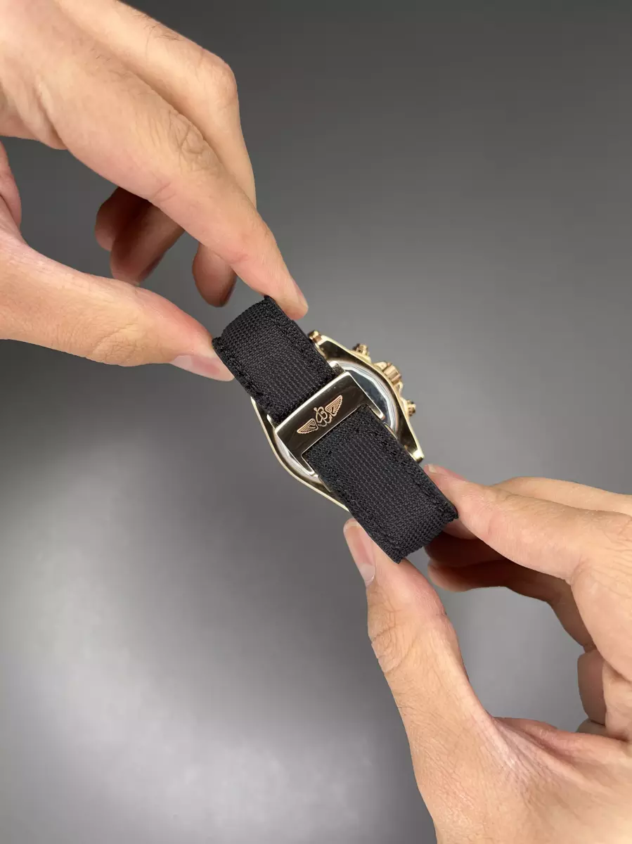 ساعت مچی برایتلینگ بند برزنتی مشکی Breitling