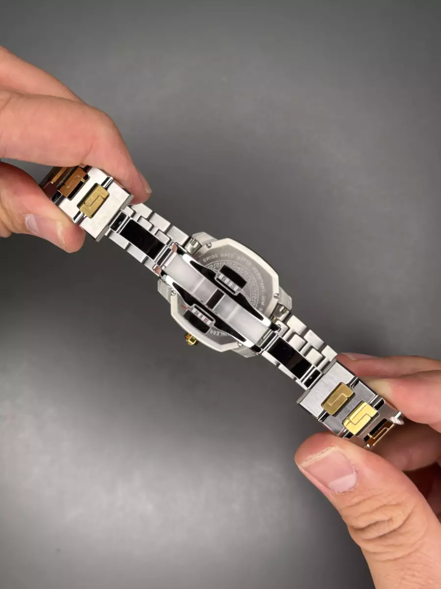 ساعت مچی ورساچه سیلور طلایی صفحه سفید Versace Dylos