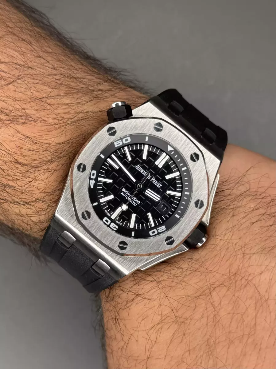ساعت مچی اودمار پیگه افشور بند و صفحه مشکی Audemars Piguet Offshore