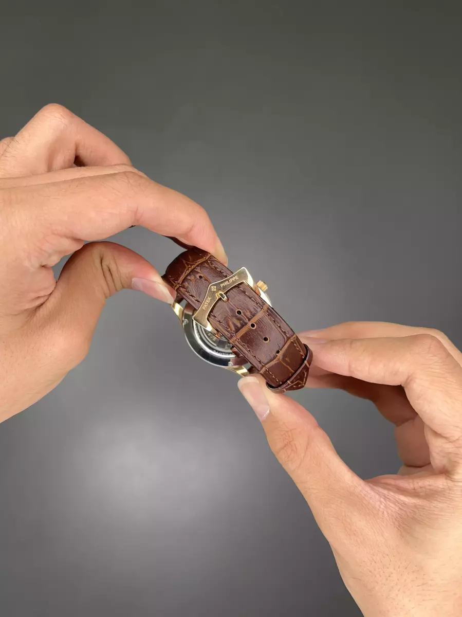 ساعت مچی پتک فیلیپ اتوماتیک قهوه ای صفحه سفید Patek Philippe