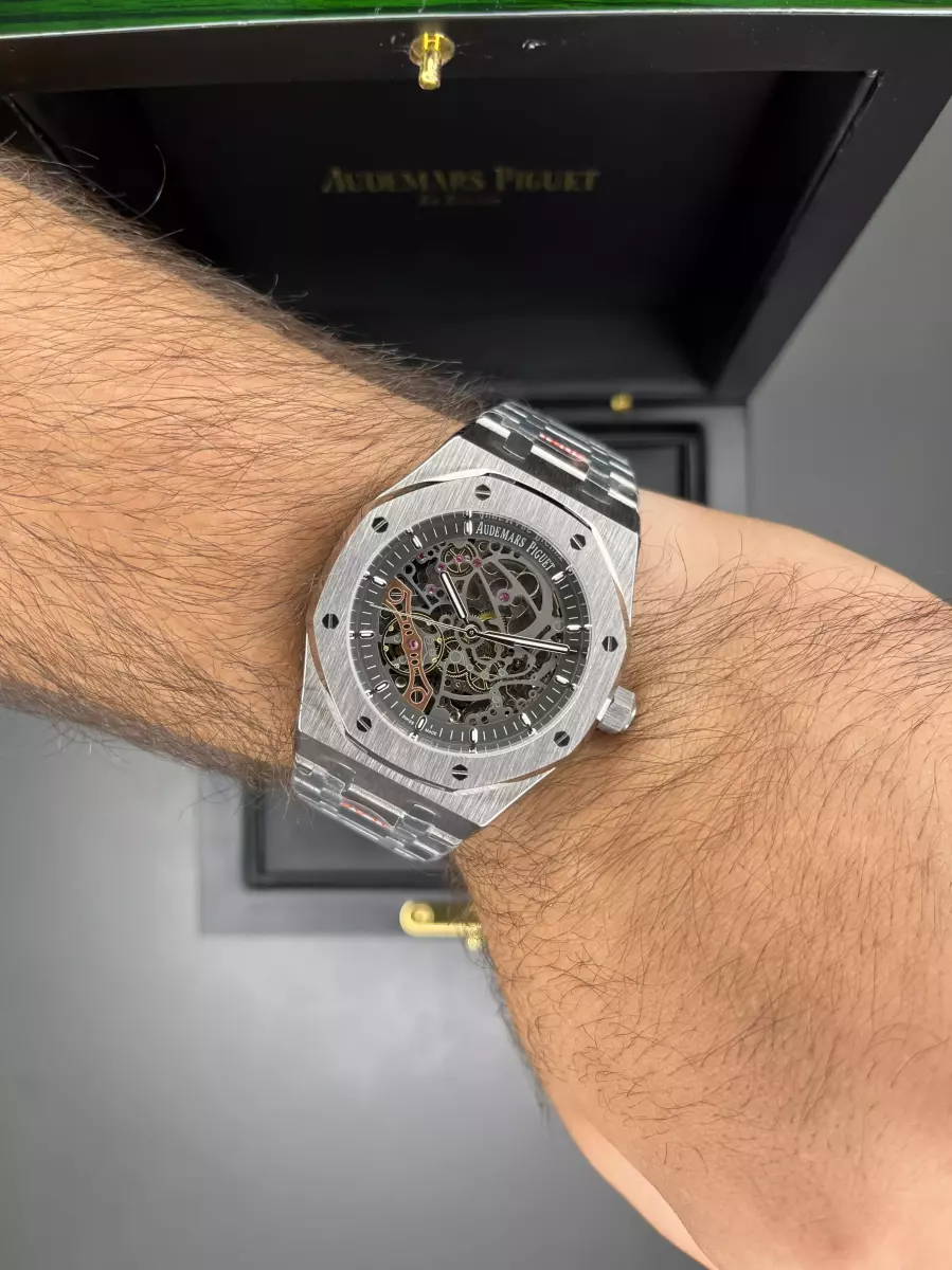 ساعت مچی اودمار پیگه اسکلتون بند سیلور Audemars Piguet
