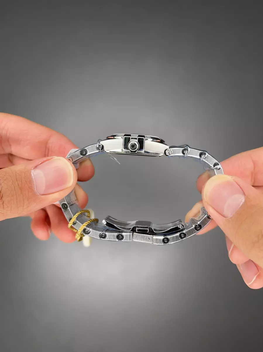 ساعت مچی امگا کانستلیشن سیلور صفحه سفید Omega Constellation