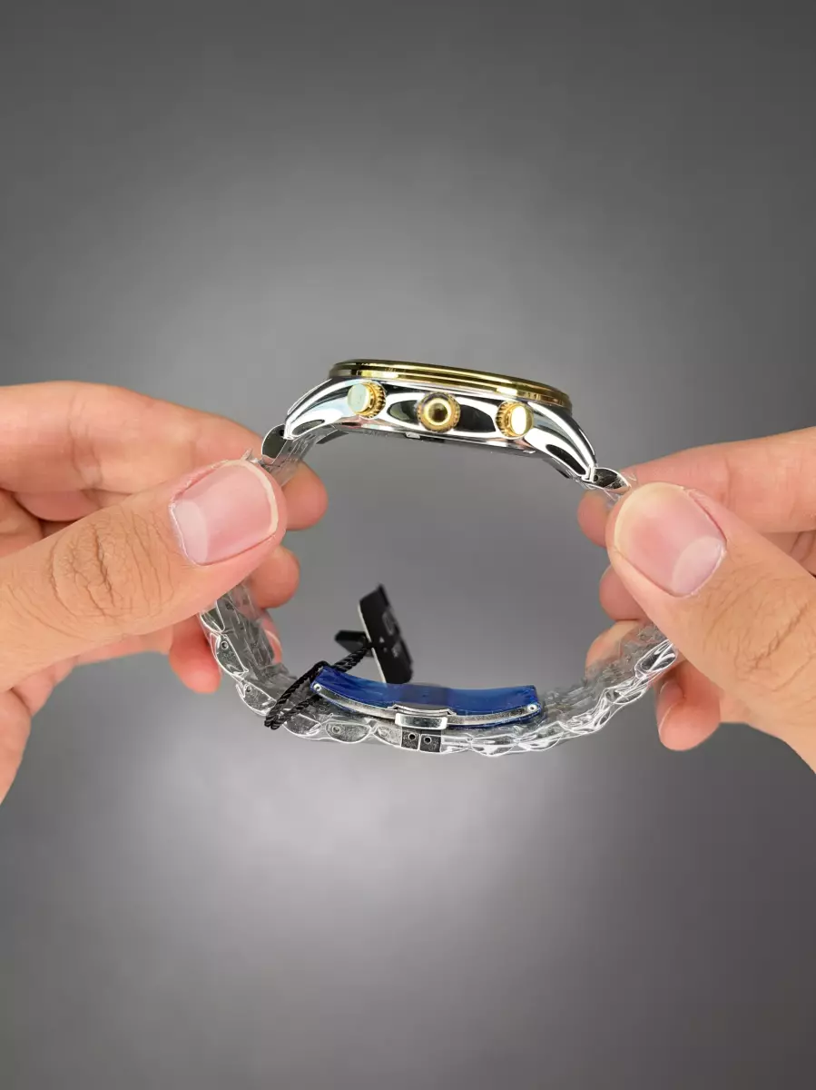 ساعت مچی سیتیزن کورنوگراف بند سیلورطلایی صفحه مشکی Citizen VIP