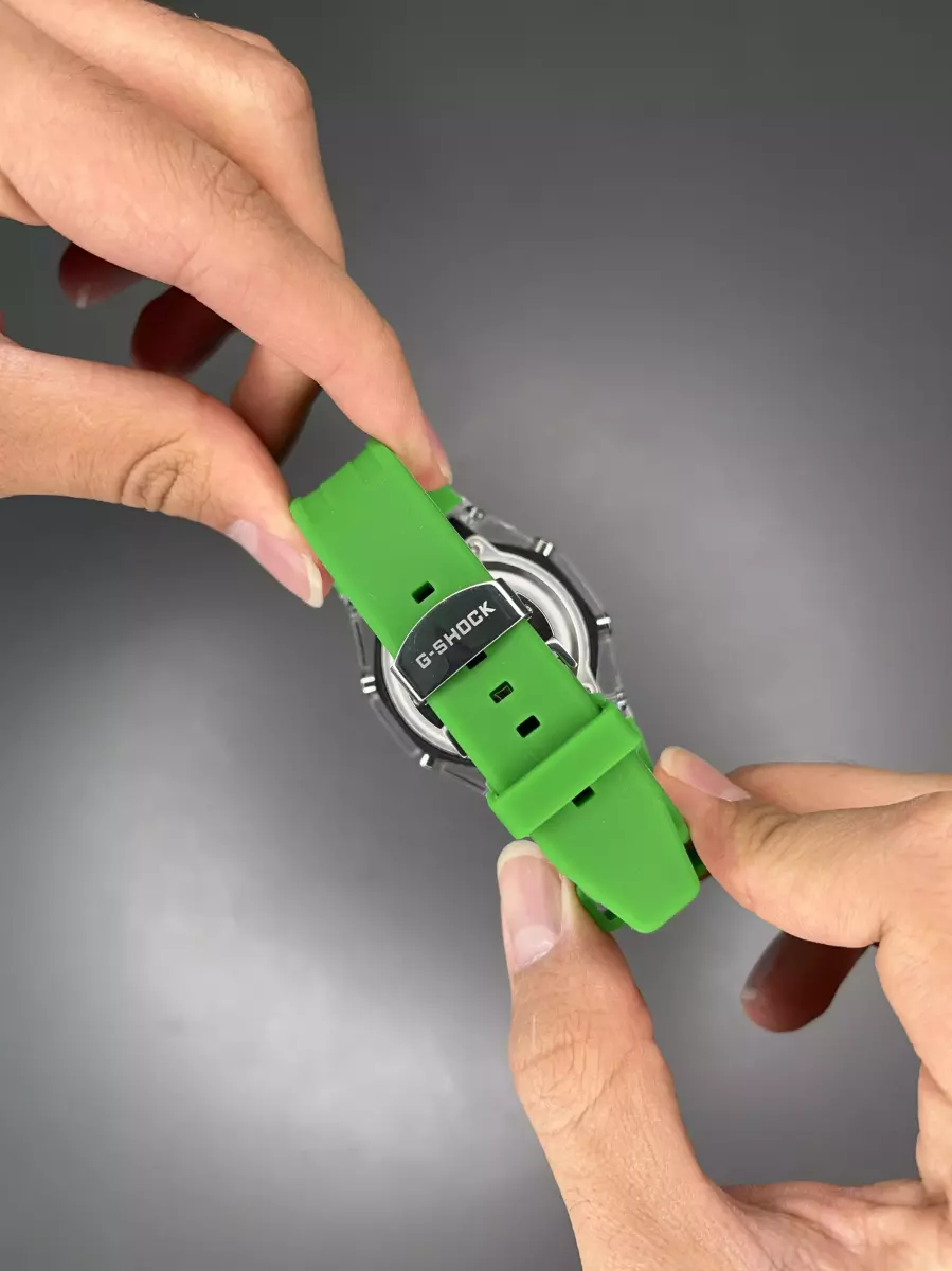 ساعت مچی کاسیو جی-شاک بند سبز Casio G-SHOCK GA-2100