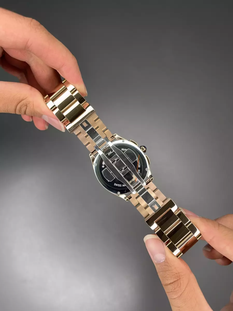 ساعت مچی کارتیه کورنوگراف بند فلزی رزگلد صفحه آبی Cartier