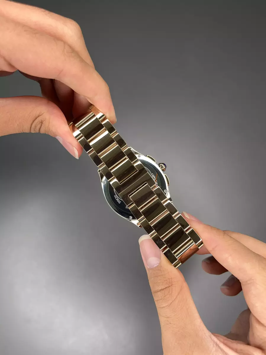 ساعت مچی کارتیه کورنوگراف بند فلزی رزگلد صفحه آبی Cartier