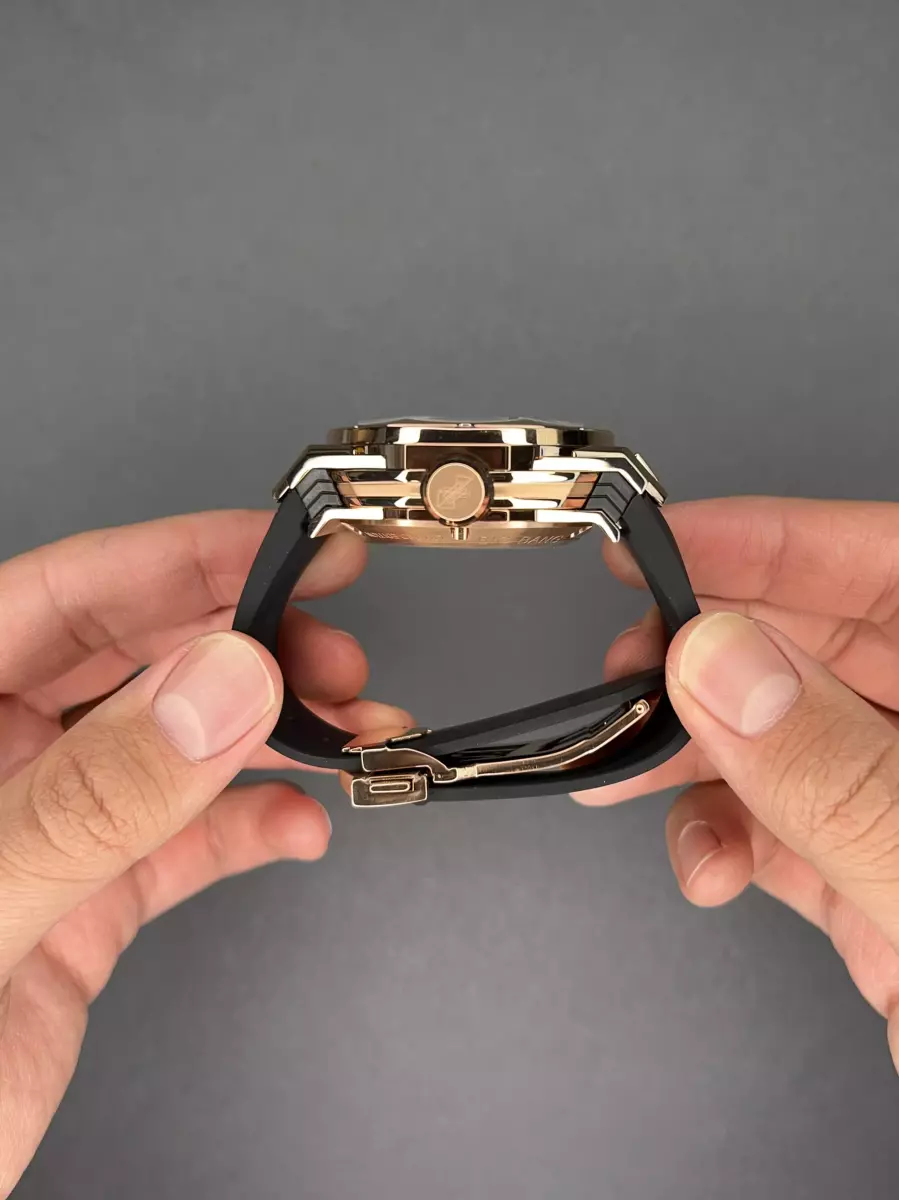 ساعت مچی اوبلو صفحه کهکشانی بند مشکی قاب رزگلد Hublot Big Bang Unico Sang Bleu ii King Rose Gold