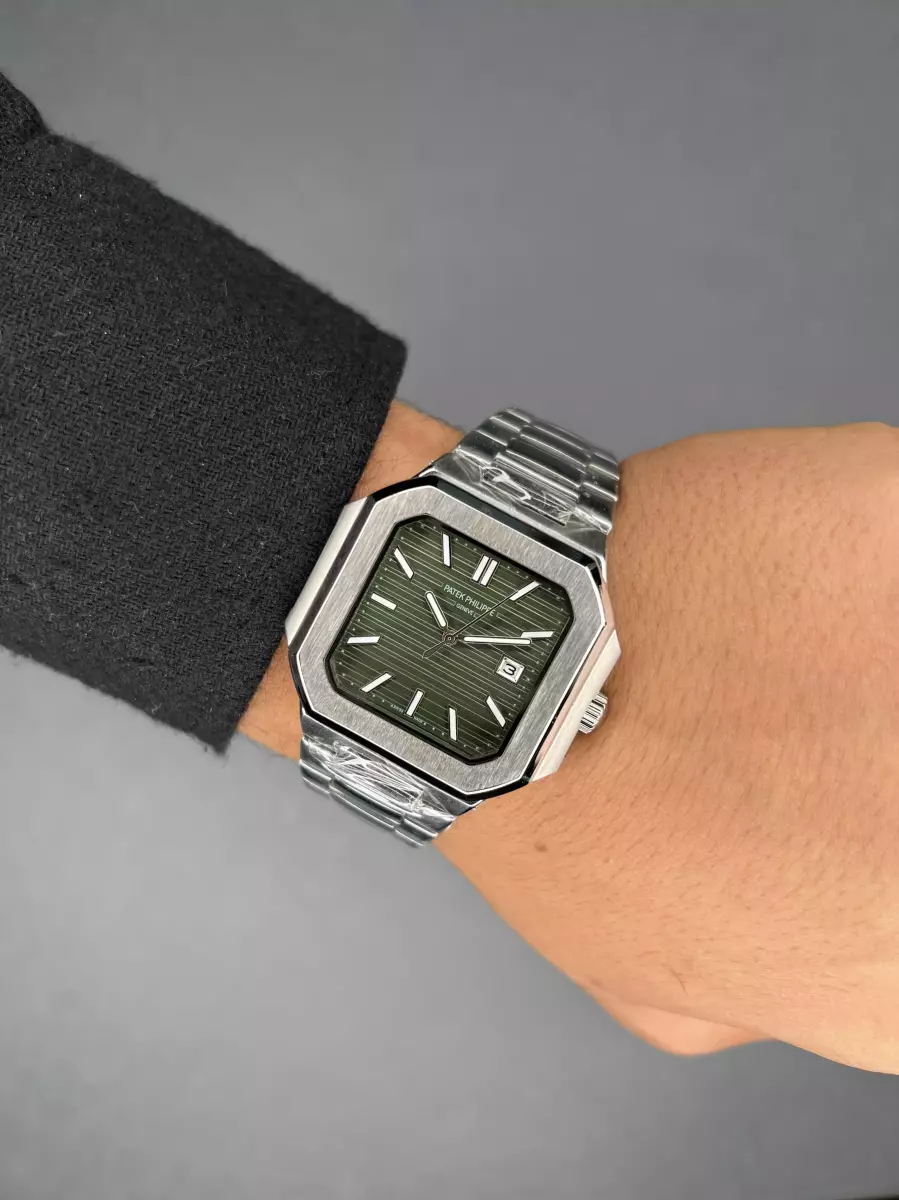 پتک فیلیپ کوبیتوس صفحه سبز Patek Philippe Cubitus