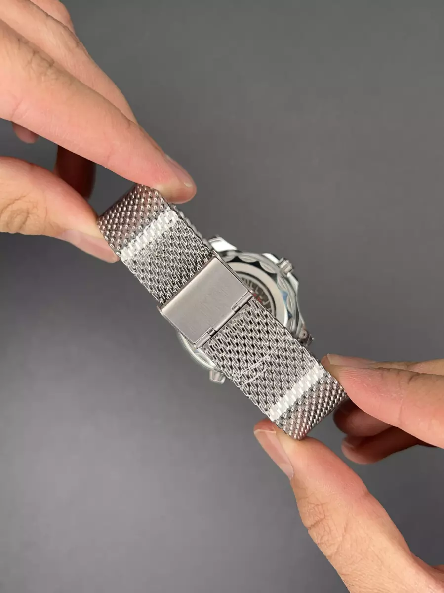 ساعت مچی امگا جیمز باند 007 حصیری صفحه طوسی Omega Seamaster