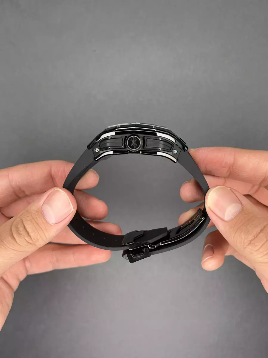 ساعت مچی اوبلو کهکشانی تمام مشکی Hublot Spirit of Big Bang Sang Bleu