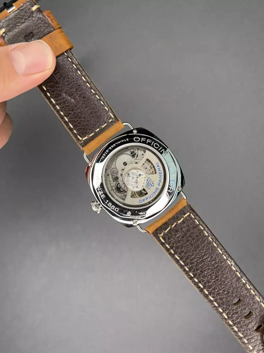 ساعت مچی پنرای رادیومیر عدد یونانی Panerai Radiomir California