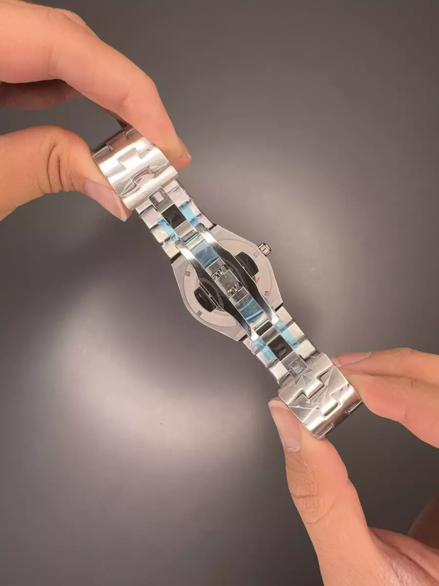 ساعت مچی وشرون کنستانتن اتوماتیک بند سیلور صفحه سفید Vacheron Constantin