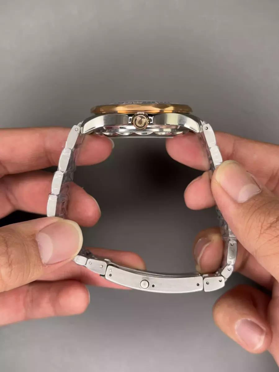 ساعت مچی امگا سیمستر سیلور رزگلد صفحه آبی Omega Seamaster Diver