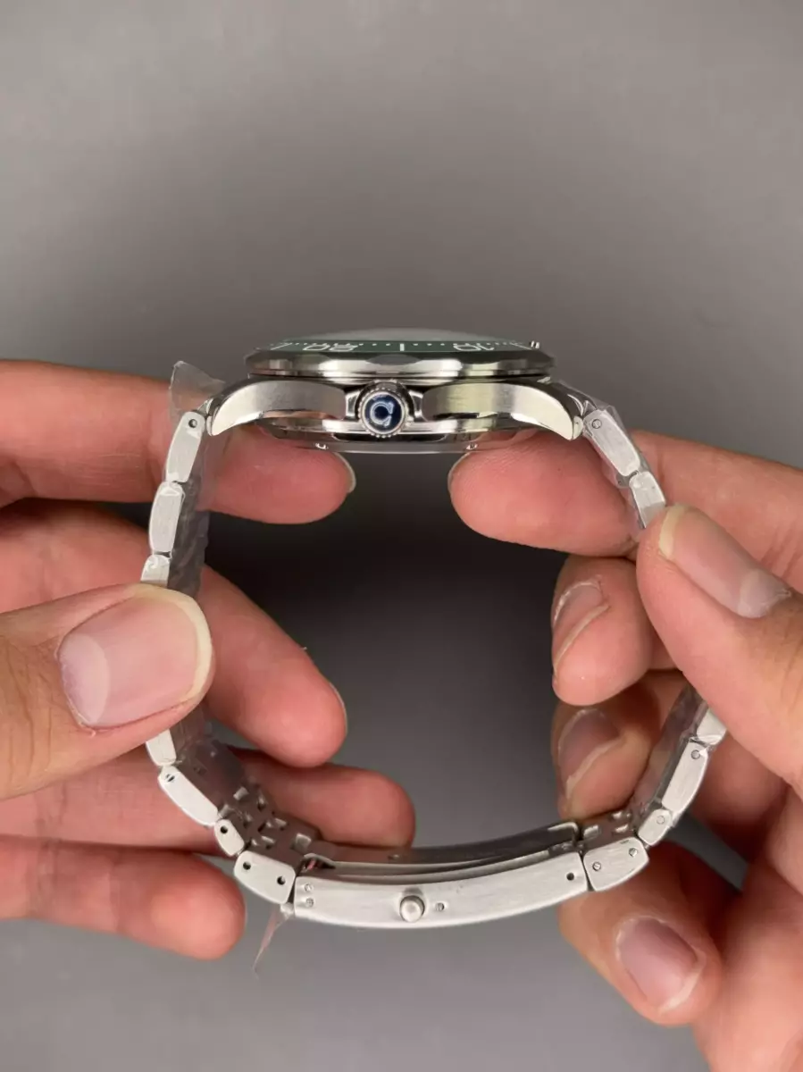 ساعت مچی امگا سیمستر اتوماتیک سیلور صفحه سبز Omega Seamaster Diver