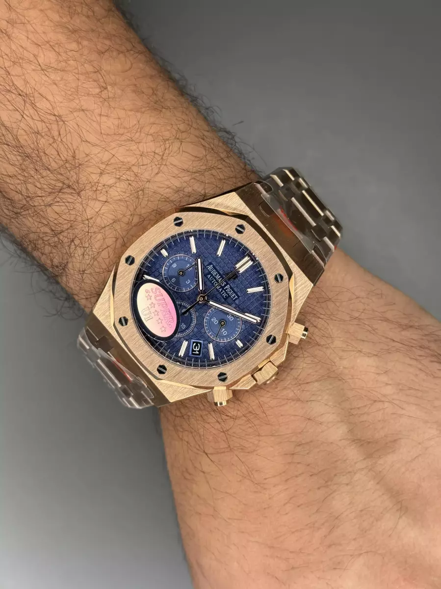 ساعت مچی اودمار پیگه کورنوگراف بند رزگلد صفحه سرمه ای Audemars Piguet