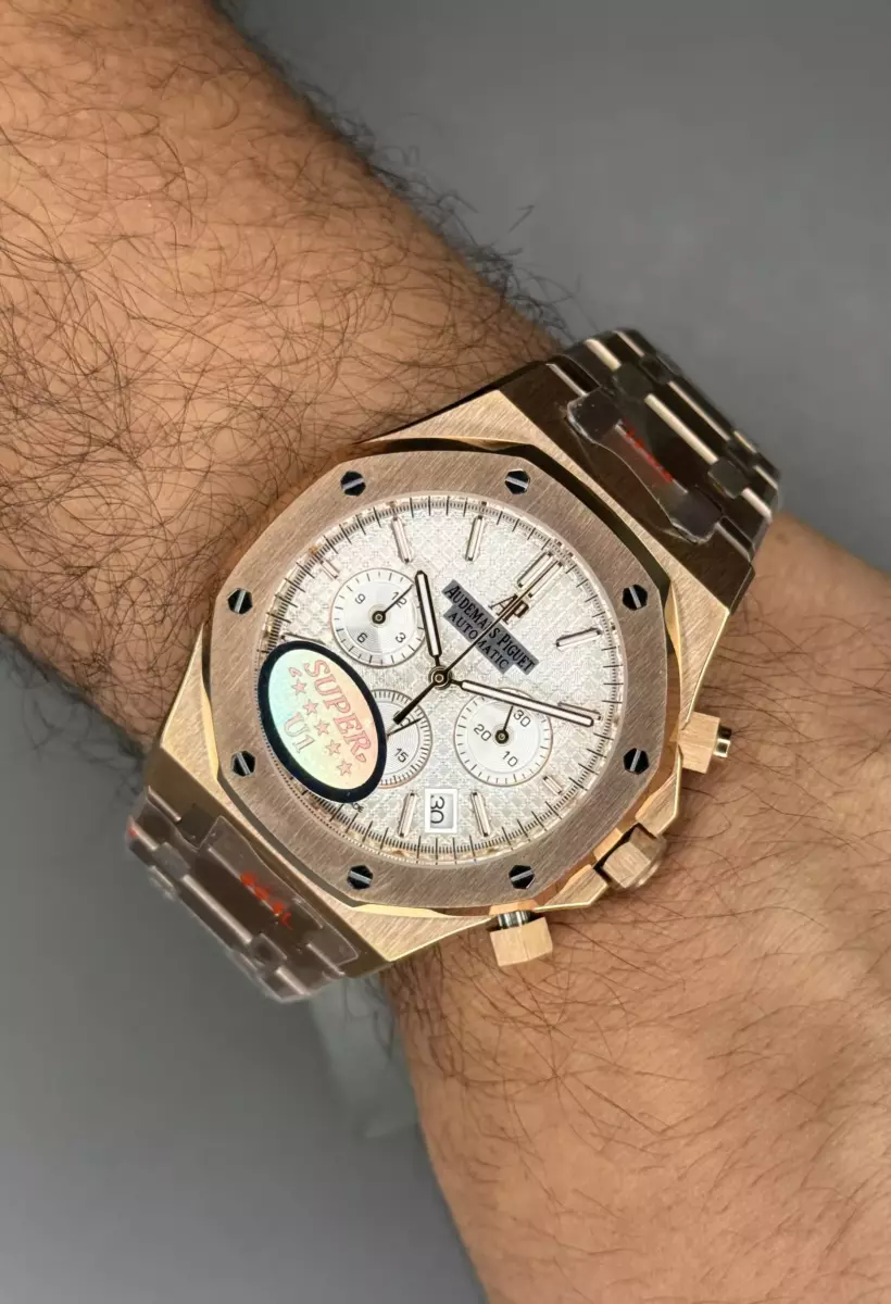 ساعت مچی اودمار پیگه کورنوگراف بند رزگلد صفحه سفید Audemars Piguet