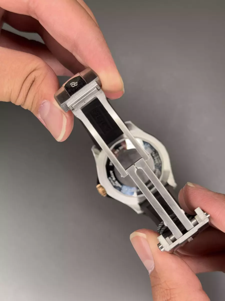 ساعت مچی برایتلینگ سوپراوشین موتور اتوماتیک بند رابر مشکی Breitling