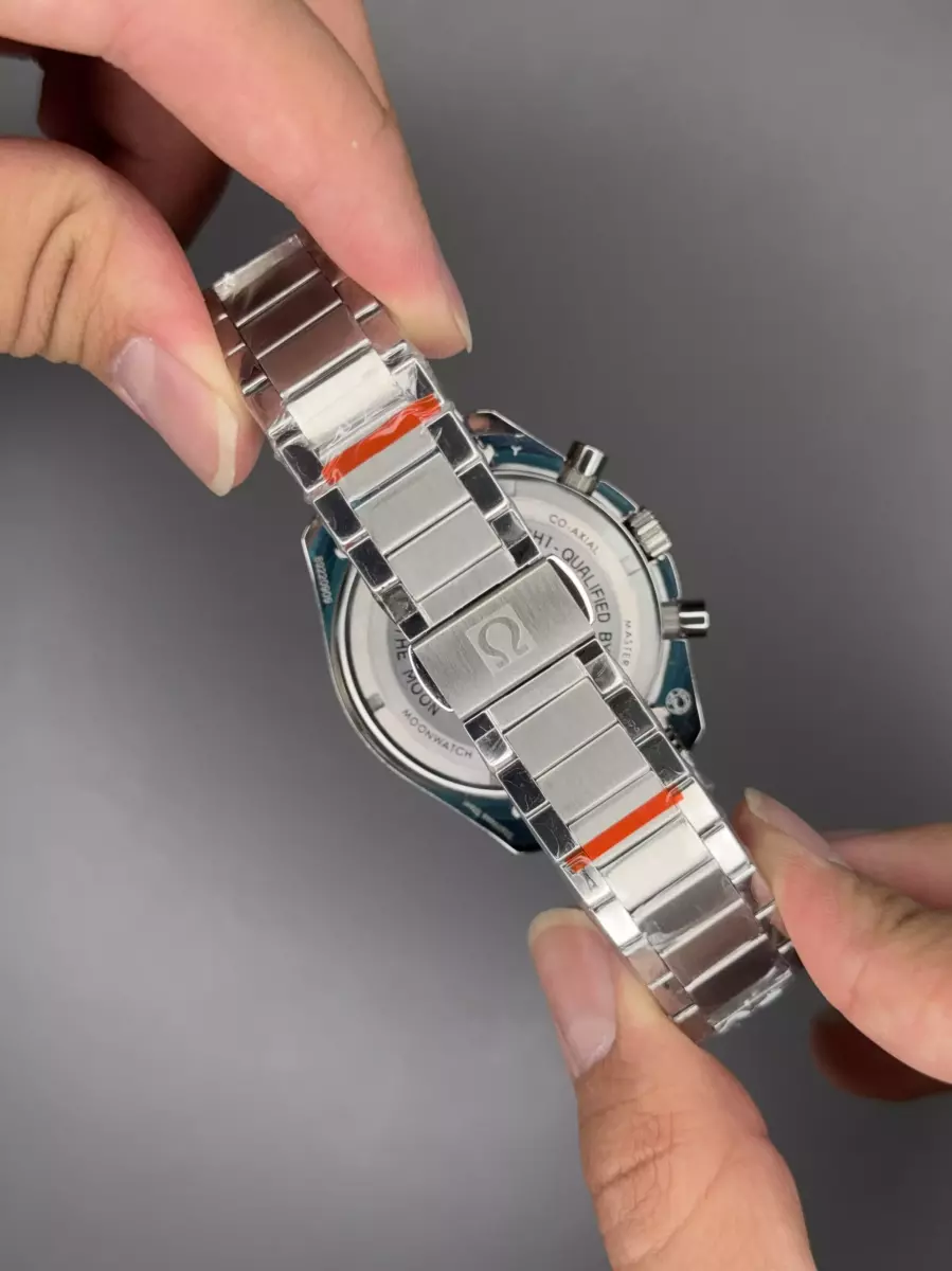 ساعت مچی امگا اسپیدمستر بند سیلور صفحه سبز Omega Speadmaster