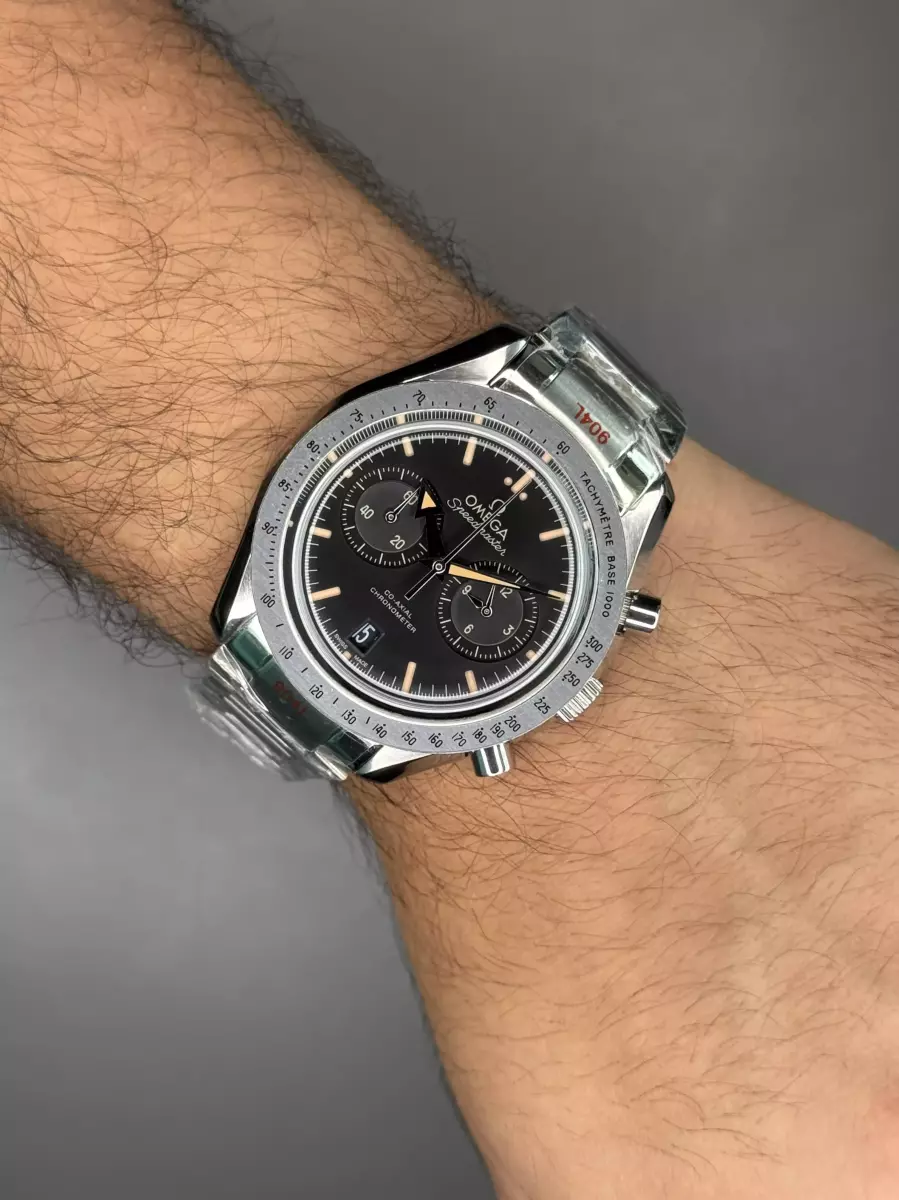 ساعت مچی امگا اسپیدمستر بند سیلور صفحه مشکی Omega Speadmaster