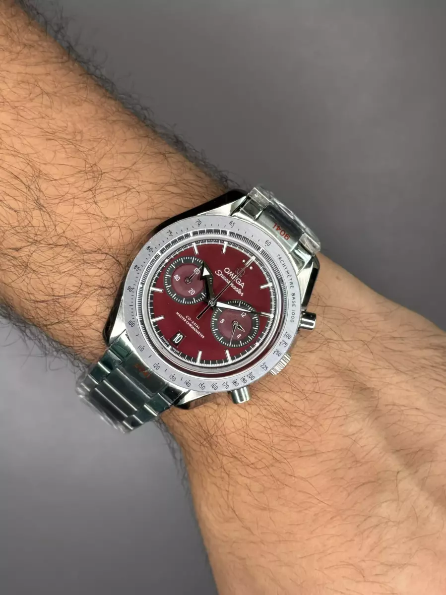 ساعت مچی امگا اسپیدمستر بند سیلور صفحه قرمز Omega Speadmaster