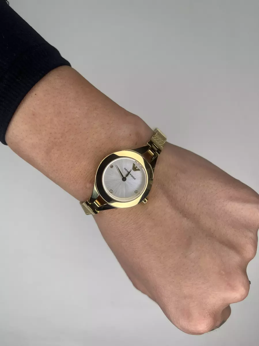 ساعت مچی امپریو آرمانی بند حصیری طلایی صفحه سفید Emporio Armani