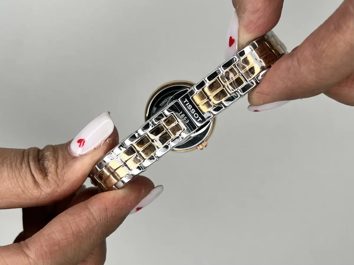 ساعت مچی تیسو قاب نگین دار سیلور رزگلد Tissot 1853