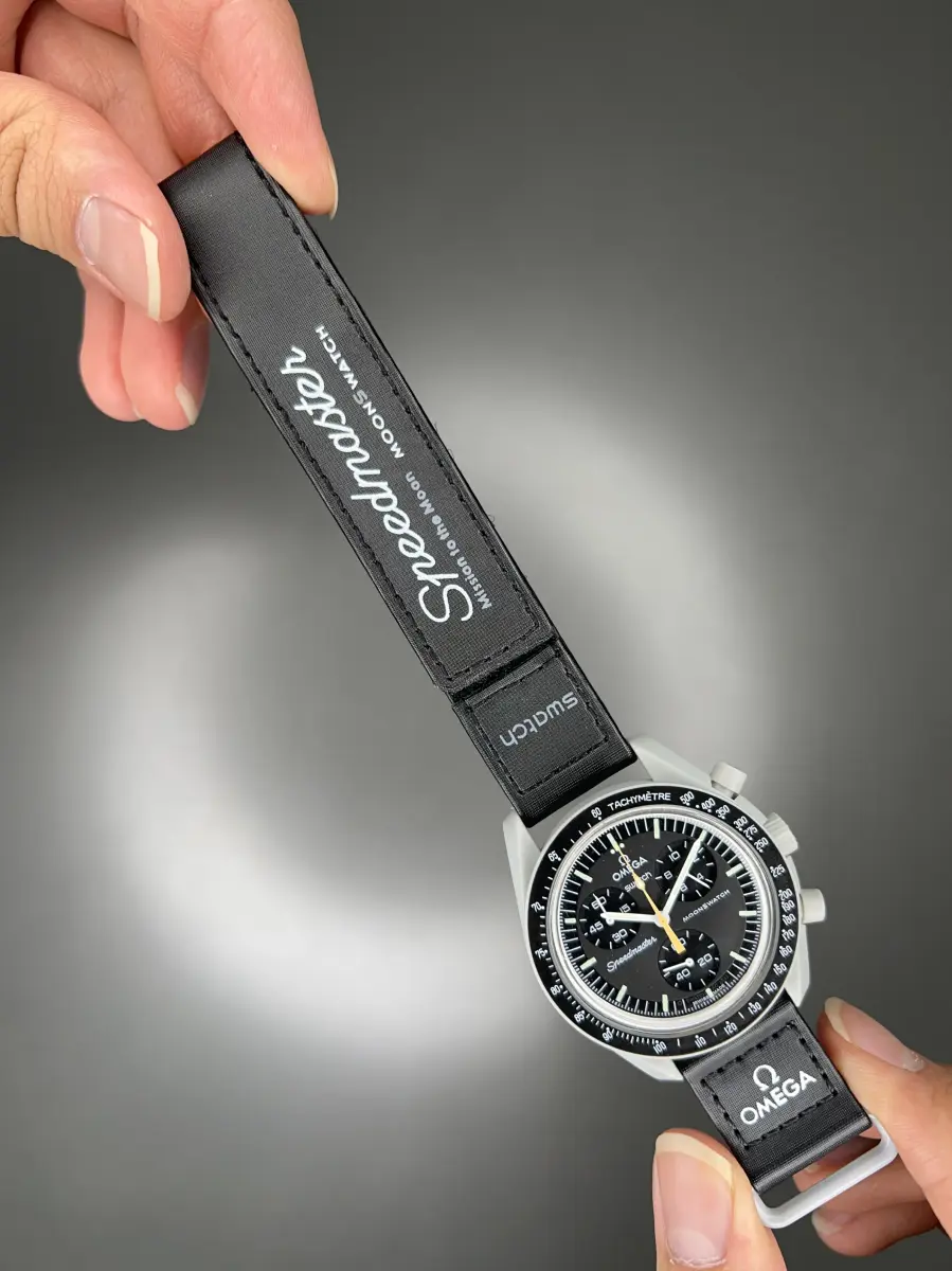 ساعت مچی امگا سواچ ماموریت به ماه عقربه طلایی Omega x Swatch Mision to the Moon
