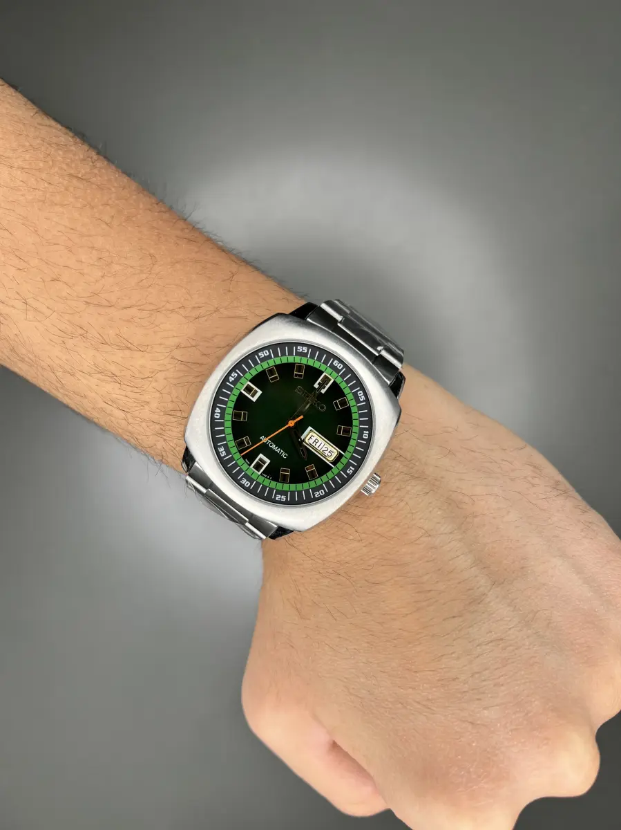 ساعت مچی سیکو مربعی سیلور صفحه سبز Seiko Recraft