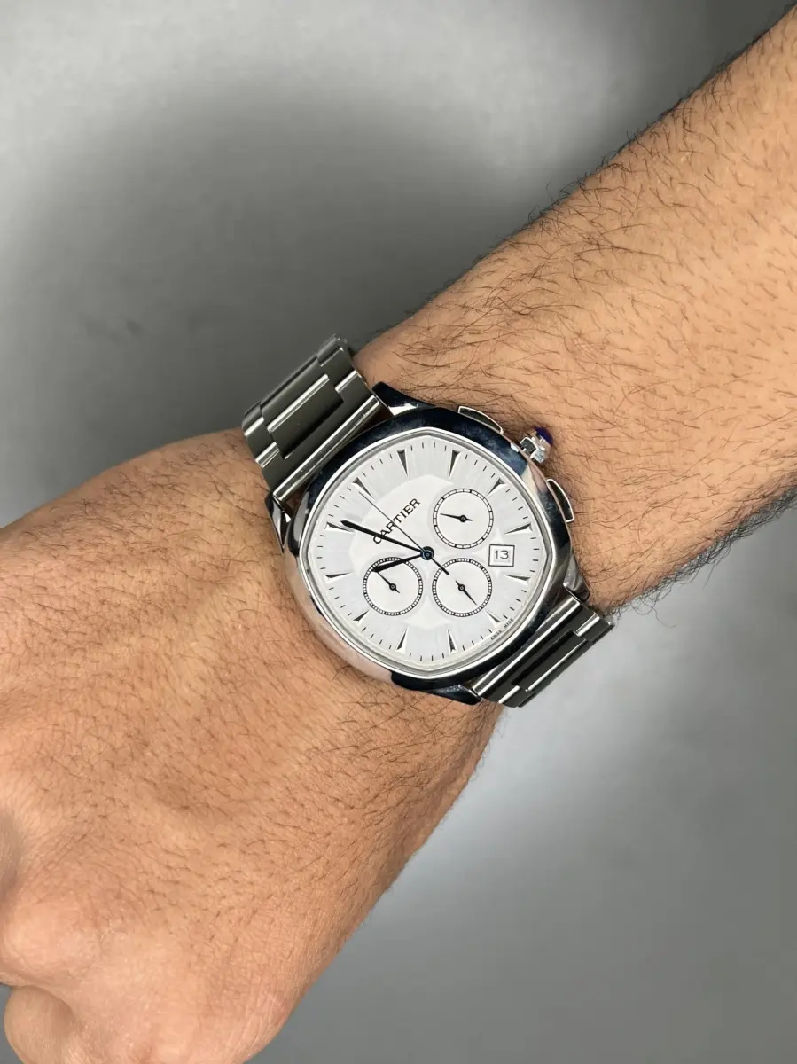 ساعت مچی کارتیه کورنوگراف بند سیلور صفحه سفید Cartier