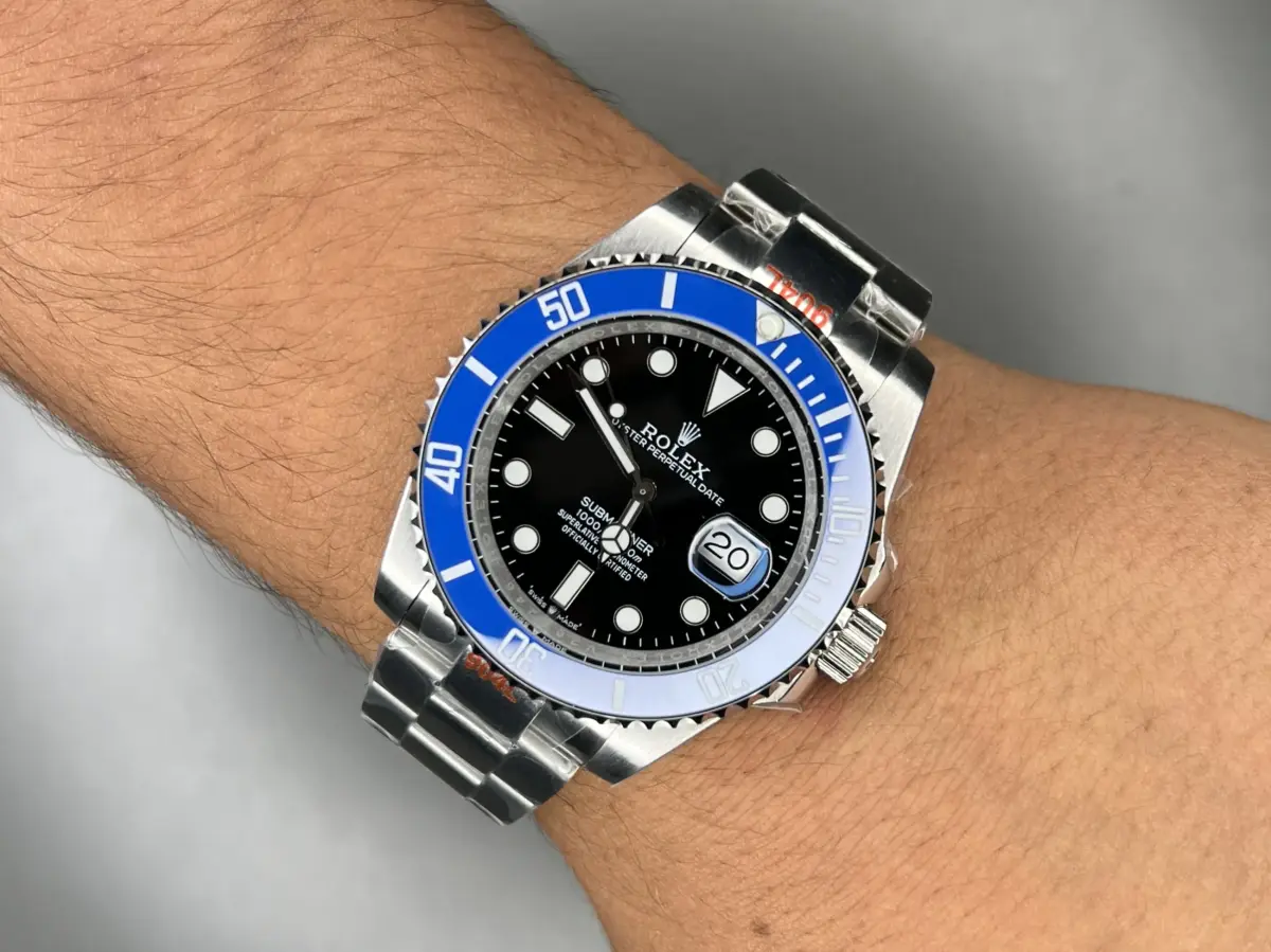 ساعت مچی رولکس سابمارینر سوئیسی سیلور بزل آبی صفحه مشکی Rolex Submariner