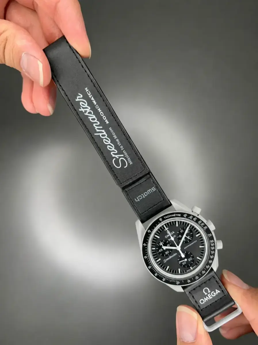 ساعت مچی امگا سواچ ماموریت به ماه Omega x Swatch Mision to the Moon