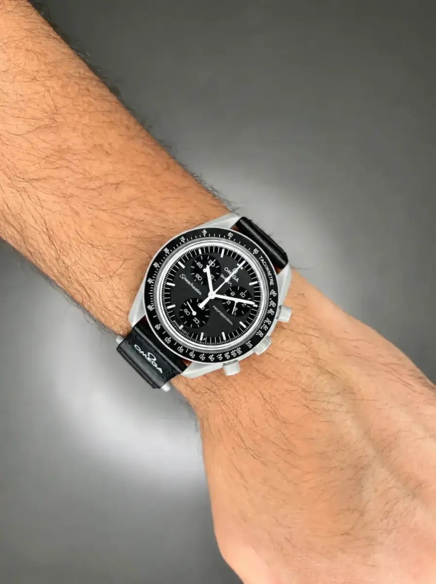 ساعت مچی امگا سواچ ماموریت به ماه Omega x Swatch Mision to the Moon
