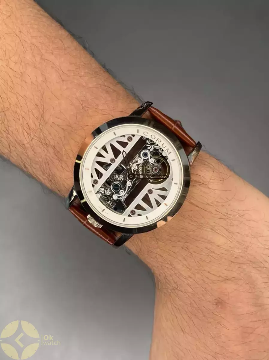 ساعت مچی کروم اتوماتیک صفحه اسکلتون بند چرمی قهوه ای Corum