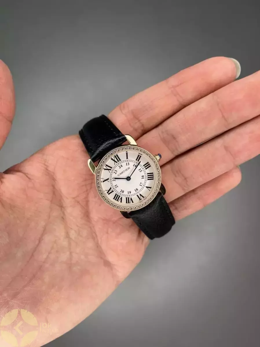 ساعت مچی کارتیه صفحه سفید بند چرمی مشکی Cartier