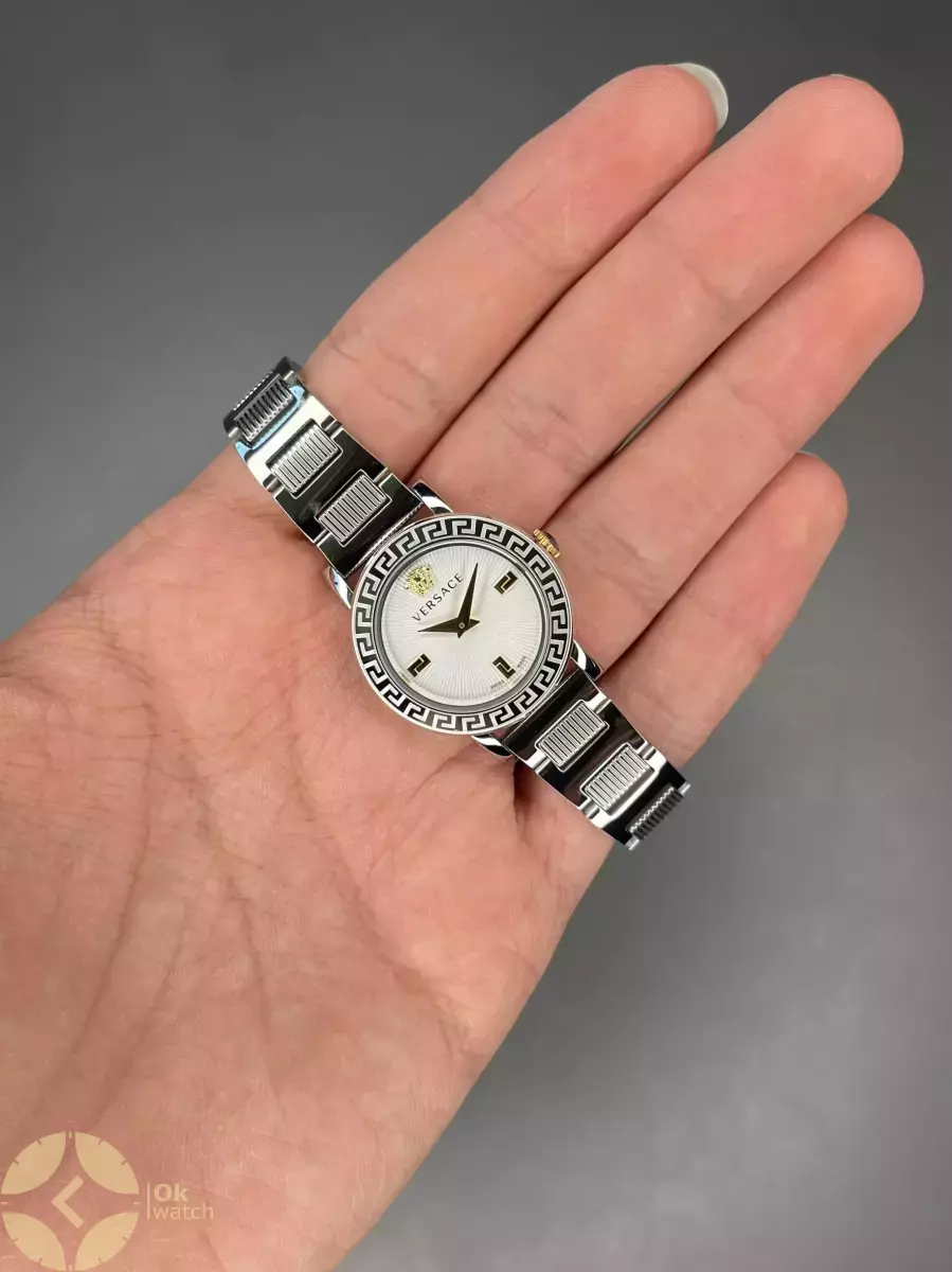 ساعت مچی ورساچه دورحکاکی بند سیلور صفحه سفید Versace