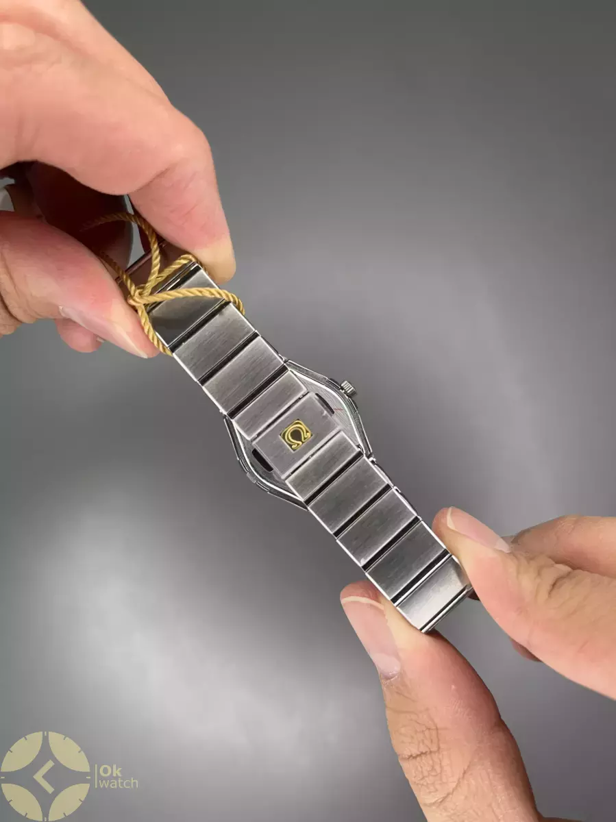 ساعت مچی امگا کانستلیشن بند سیلور صفحه تیفانی Omega Constellation