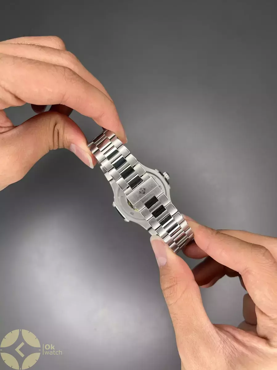 ساعت مچی پتک فیلیپ ناتیلوس دو تقویم صفحه سبز Patek Philippe Nautilus