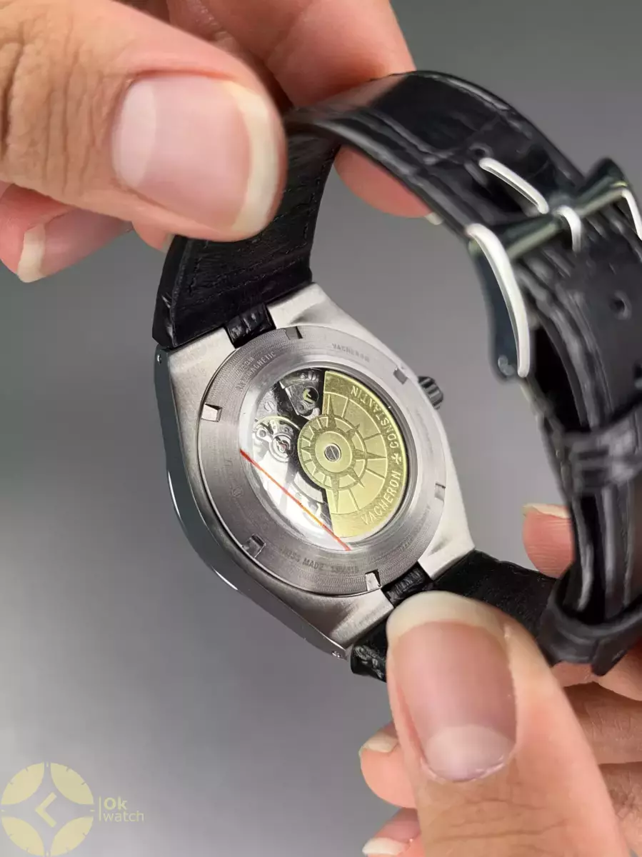 ساعت مچی وشرون کنستانتن اتوماتیک بند چرمی صفحه سبز Vacheron Constantin