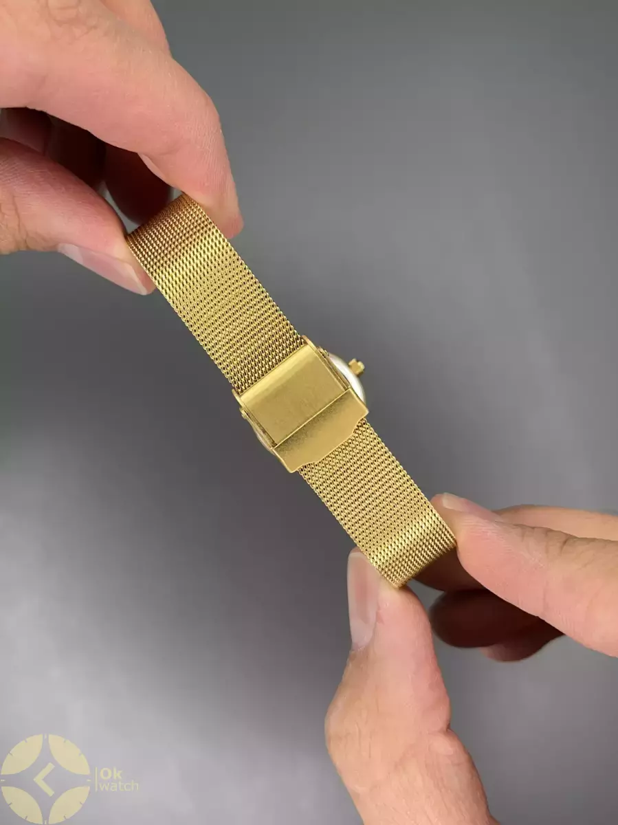 ساعت مچی برینگ بند حصیری طلایی صفحه سفید Bering