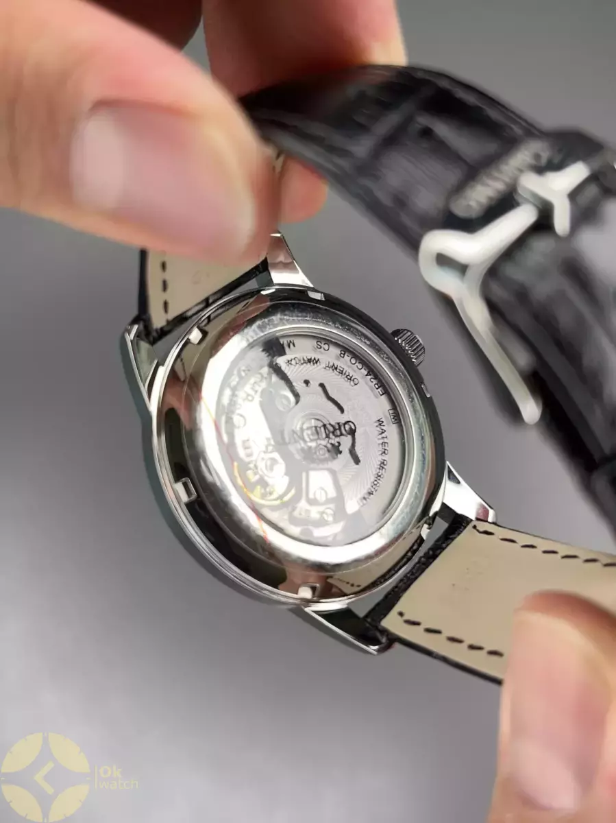 ساعت مچی اورینت اوپن هارت بند چرمی صفحه مشکی Orient