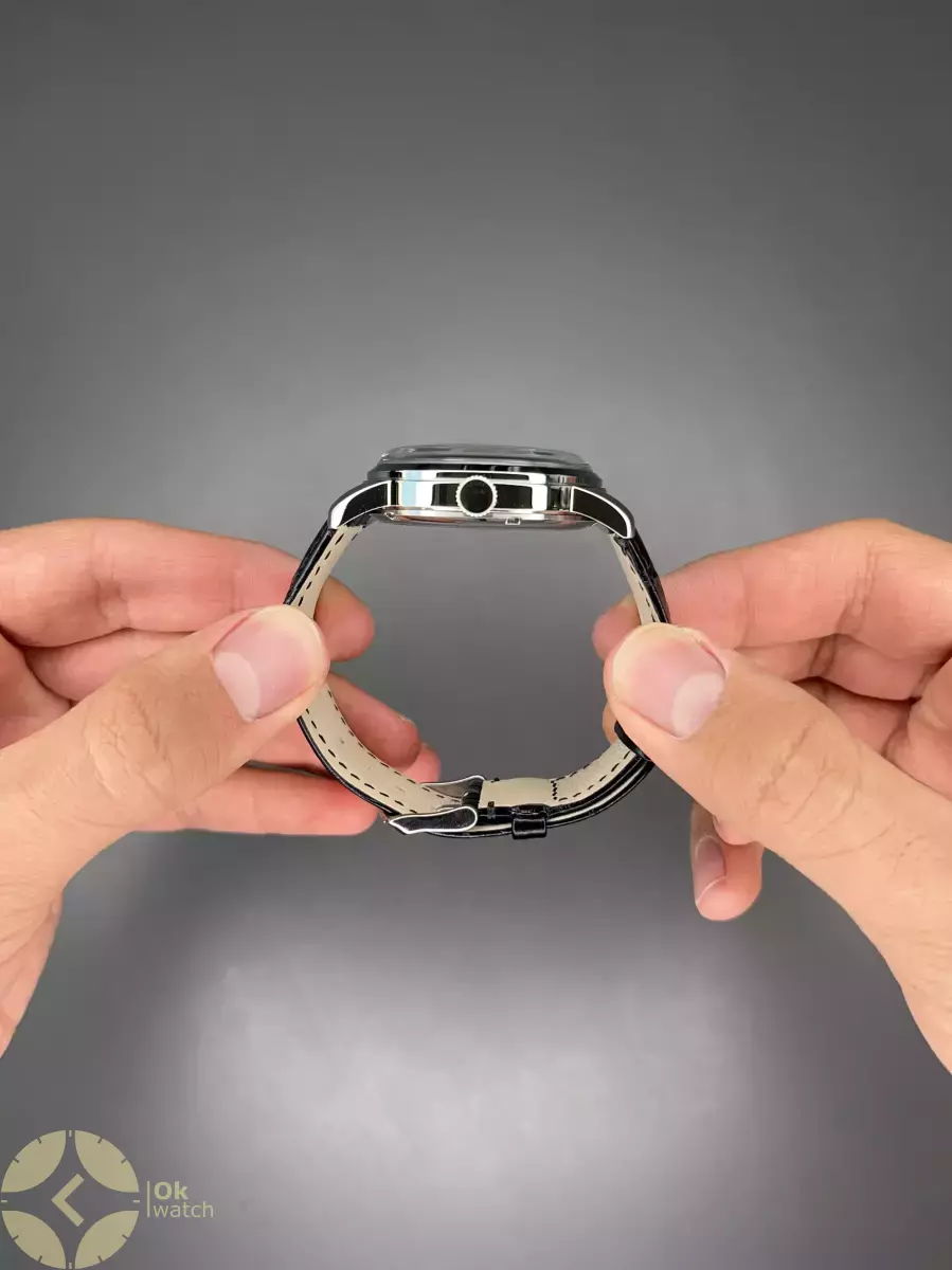 ساعت مچی اورینت اوپن هارت بند چرمی صفحه مشکی Orient