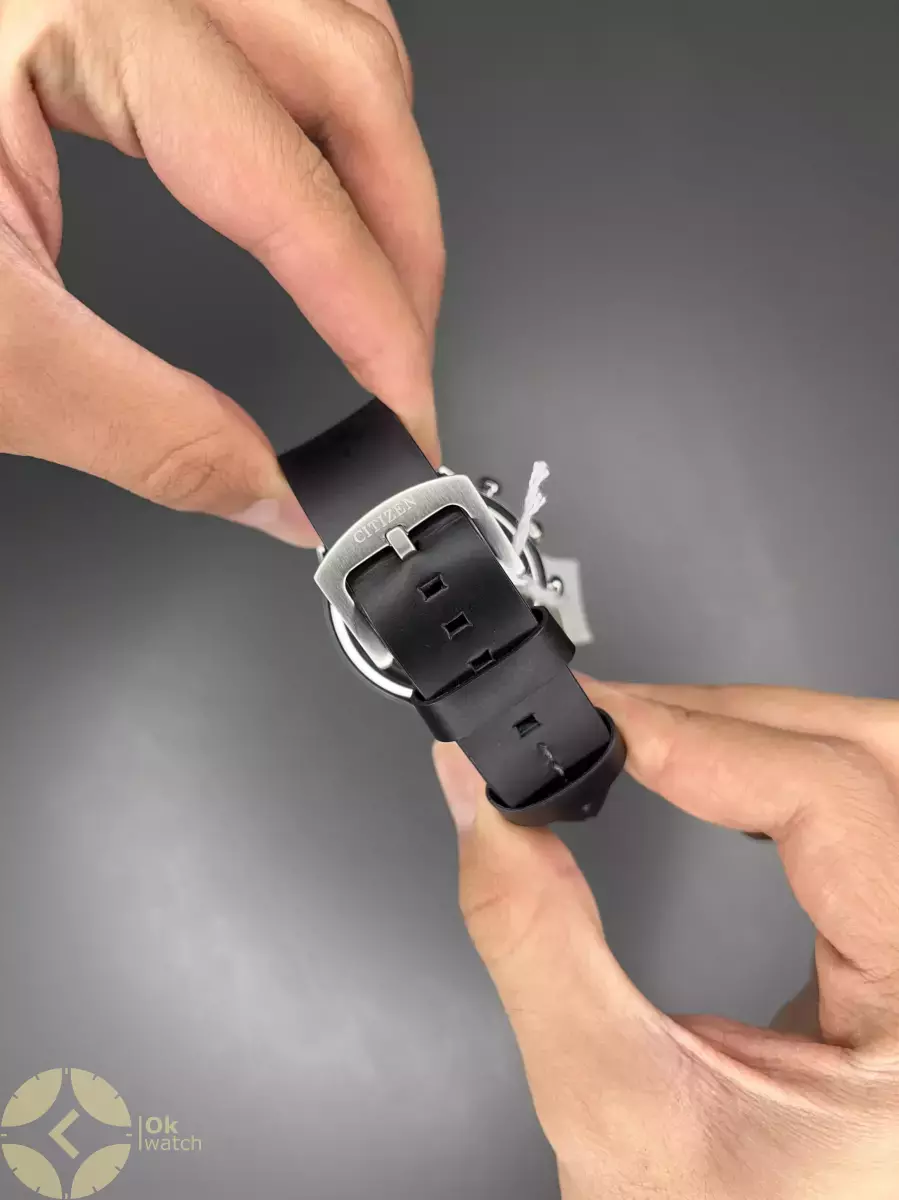 ساعت مچی سیتیزن کورنوگراف چرمی مشکی Citizen