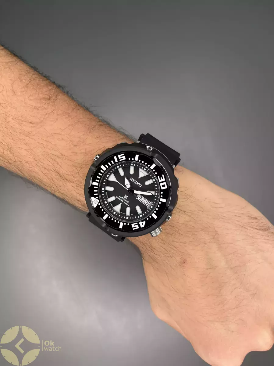 ساعت مچی سیکو غواصی بند رابر صفحه مشکی Seiko