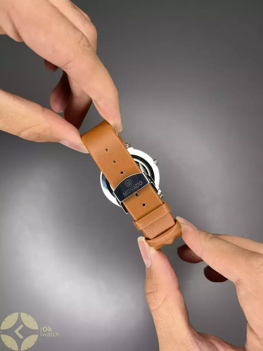ساعت مچی موادو چرمی قهوه ای صفحه سفید Movado