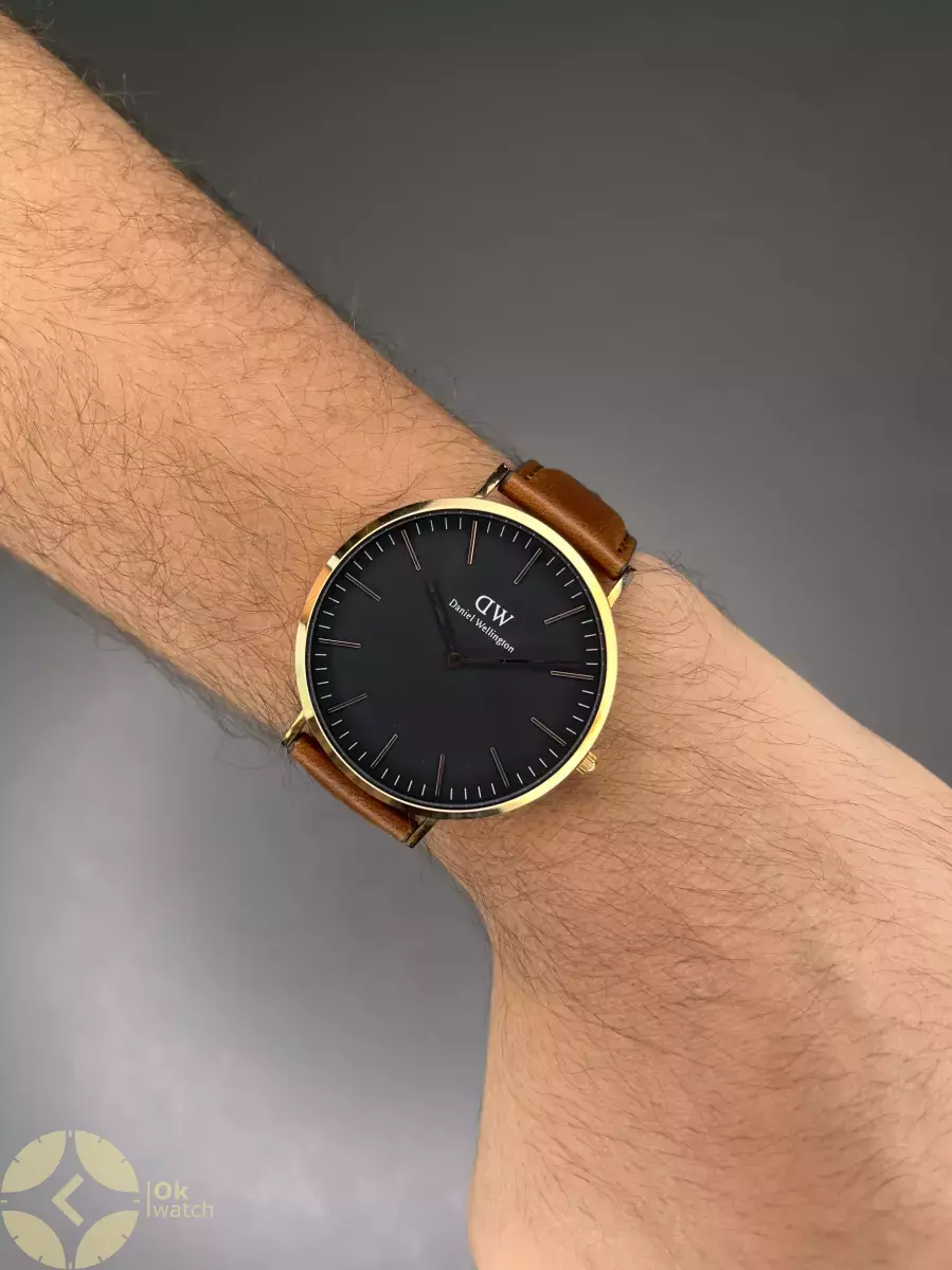 ساعت مچی دنیل ویلینگتون بند چرمی قهوه ای صفحه مشکی Daniel Wellington